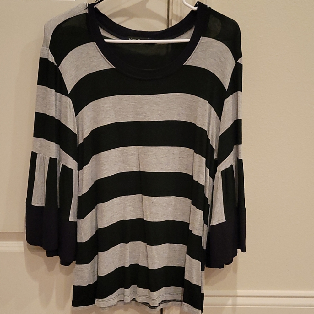 Striped stylish blouse